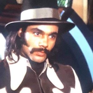 Meet your Posher, Samuel